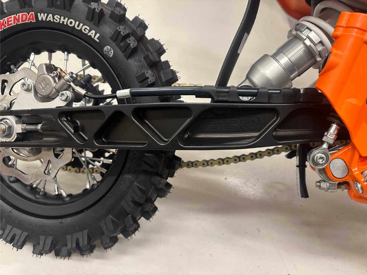 50sx-swingarm-2