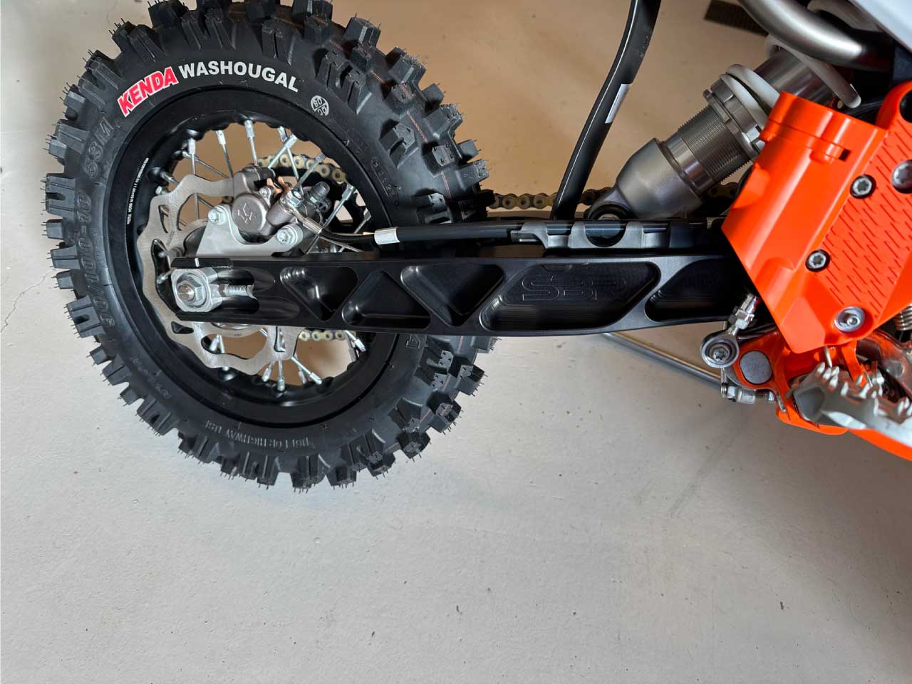50sx-swingarm-3